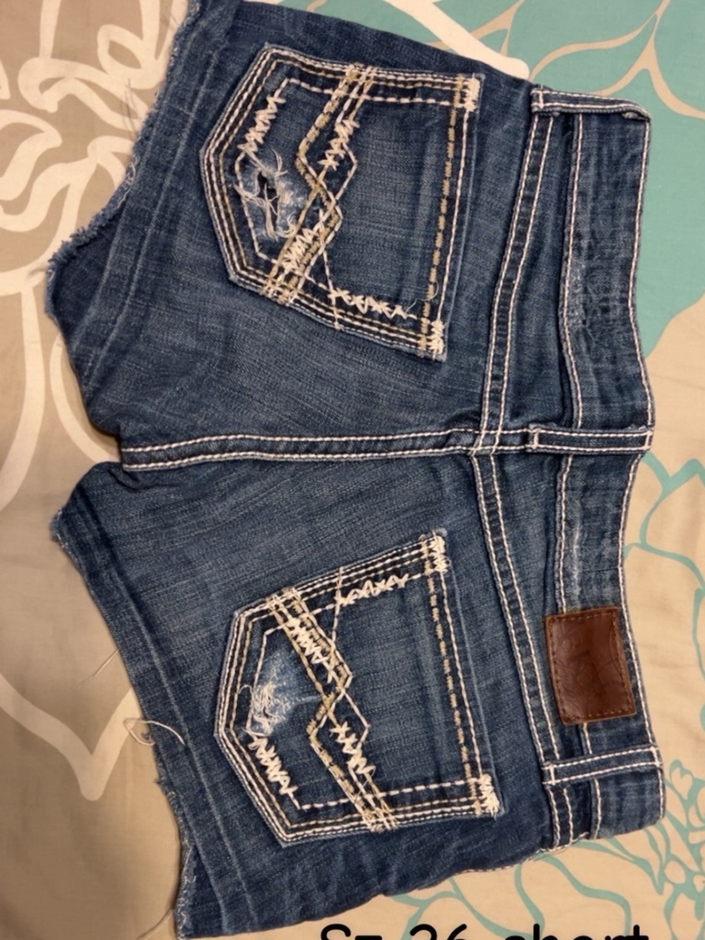 BKE size 26 shorts